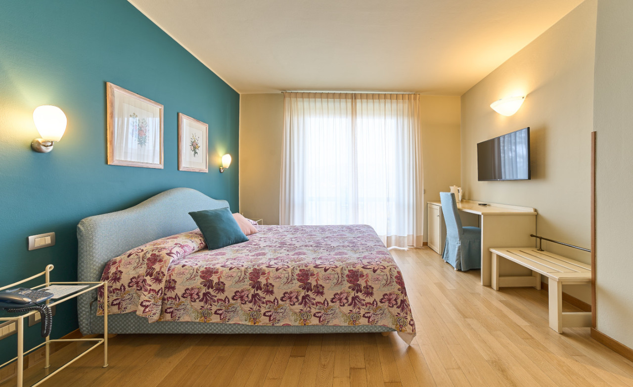 hotel belvedere ranco camera superior