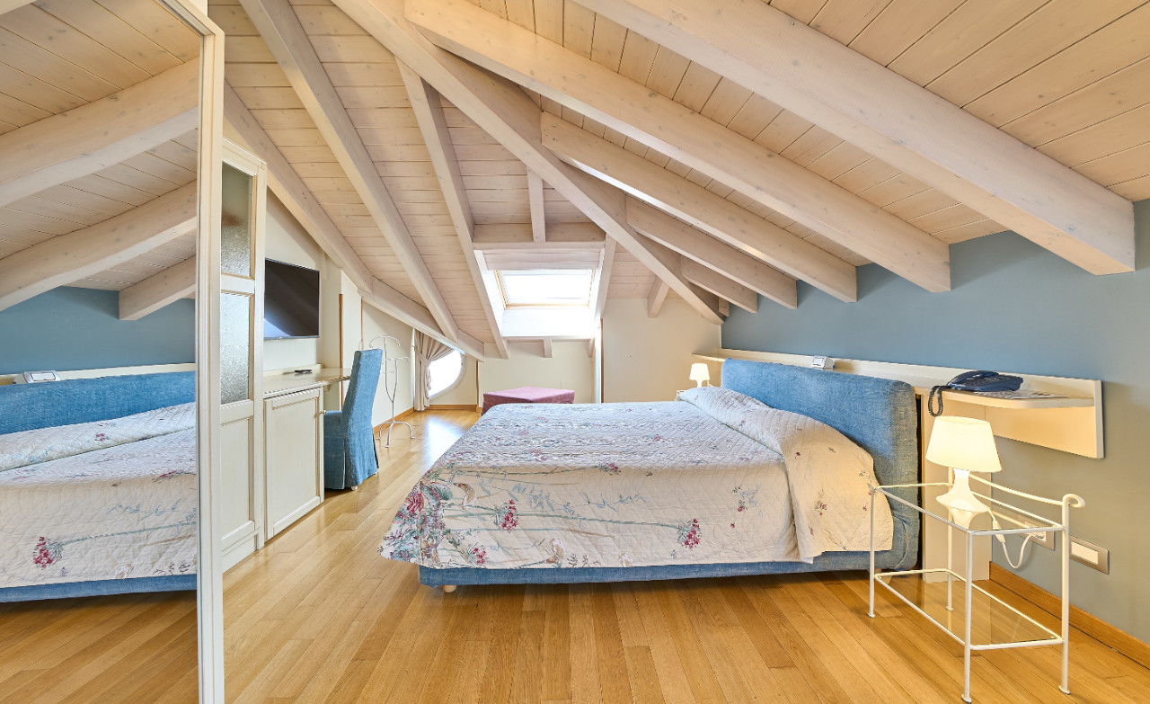 hotel belvedere ranco camera superior